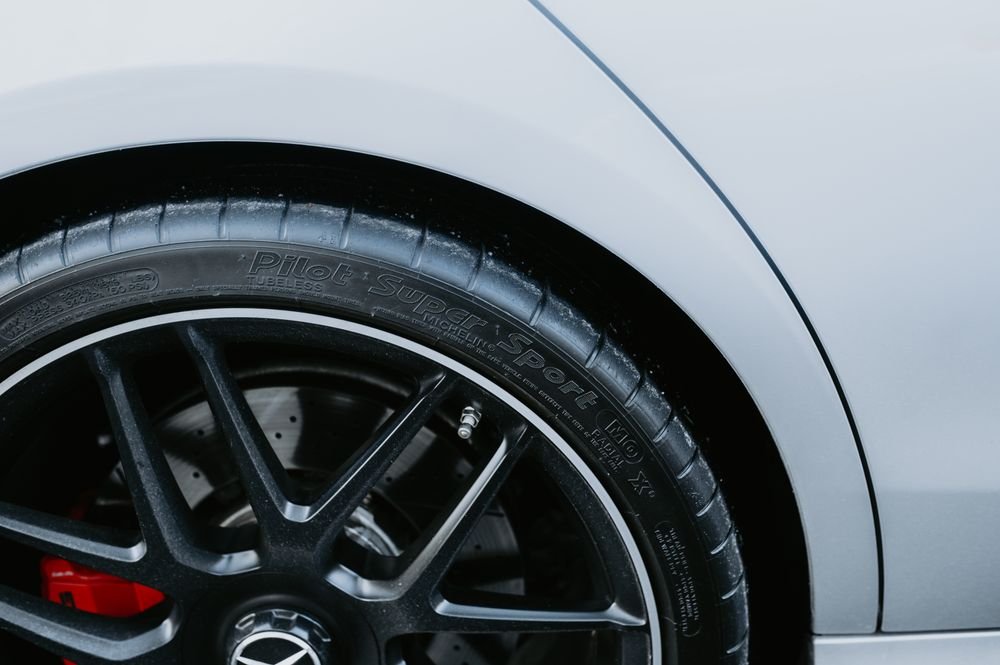 Pneu com condição especial na Leffer Centro Automotivo